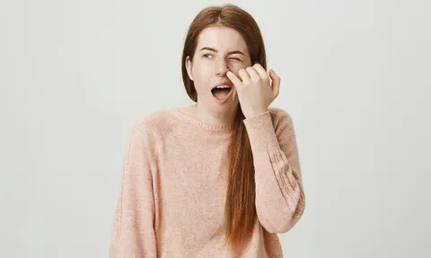 4 lý do khiến bạn cần bỏ ngay thói quen ngoáy mũi nếu không muốn nhận hậu quả nghiêm trọng