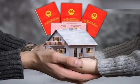 Đến 31/12/2025: Cha mẹ muốn sang tên sổ đỏ cho con cái phải đáp ứng điều này