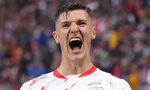 RB Leipzig ra giá bán Benjamin Sesko