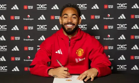 Matheus Cunha nhận quà đặc biệt từ Man Utd sau khi ký hợp đồng