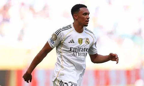 Tiền thưởng lớn chờ Alexander-Arnold nếu Real vô địch Club World Cu