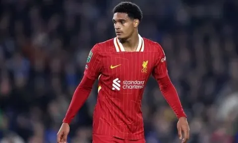 NÓNG: Chia tay Liverpool, Jarell Quansah đạt thỏa thuận gia nhập Leverkusen