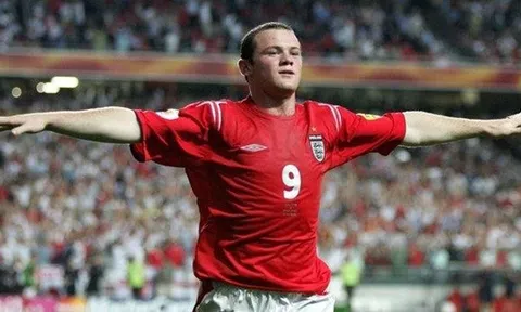 Ngày này năm xưa: Wayne Rooney và cơn cuồng phong tuổi 18 khiến cả châu Âu kinh ngạc