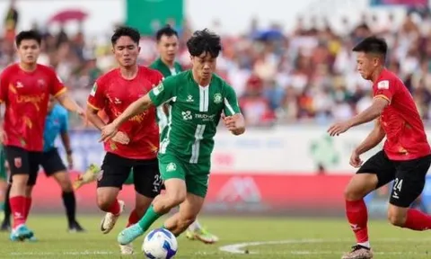Công Phượng lặng lẽ kiến tạo, Bình Phước giành vé play-off thăng hạng V.League