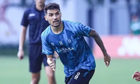 Hendrio có thể vắng mặt ở giai đoạn lượt đi V-League 2025/2026?
