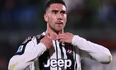 Vlahovic khước từ đại gia Trung Đông, mở cửa với Milan