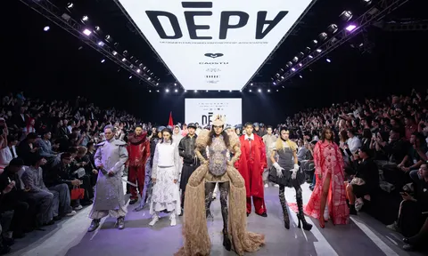 Minh Tú “gây bão” khi hóa thân thành hình tượng người mẹ trong phần mở màn tại DEPA Fashion Show 2025