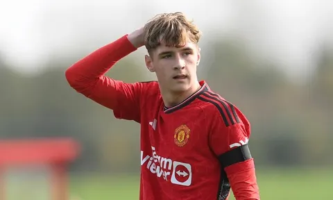 3 cầu thủ xuất sắc của U18 Manchester United trong mùa giải 2024/25