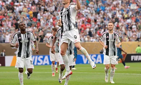 Thấy gì từ trận Juventus 4-1 Wydad?