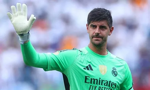 Courtois thẳng thắn chỉ trích đồng đội sau sai lầm tai hại