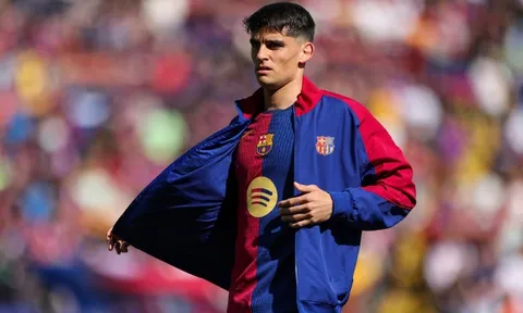 Barca và lựa chọn khó khăn với Gerard Martin