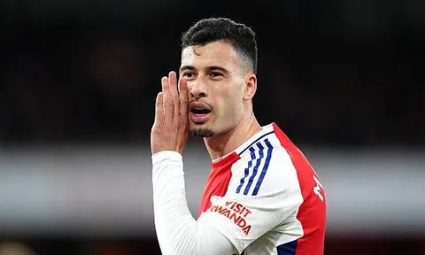 Arsenal và mùa hè của những tin đồn
