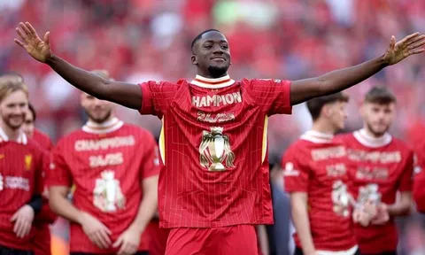 Konate từ chối gia hạn, Liverpool lo ngại mất thêm trụ cột