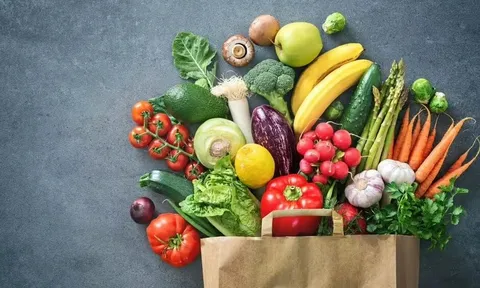 Bí quyết giữ rau quả tươi nguyên dù đi đường xa giữa trưa nắng, tiếc nhiều người không biết