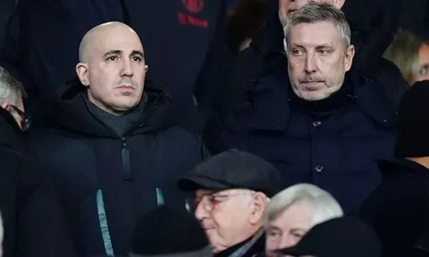 Man Utd "đại phẫu" đội hình: Mbeumo, Luiz, Vlahovic, Nkunku trên đường tới Old Trafford?