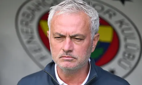 Fenerbahce đáp ứng yêu cầu lương, Mourinho giúp Sancho rời "địa ngục" Man Utd