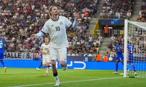 Pháp sụp đổ trước Đức ở bán kết EURO U21