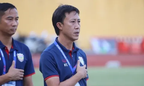 HLV Nguyễn Thành Công chia tay CLB Hà Tĩnh