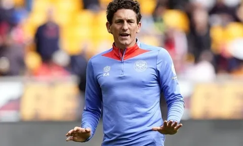 Brentford đặt niềm tin vào Keith Andrews sau khi chia tay Frank