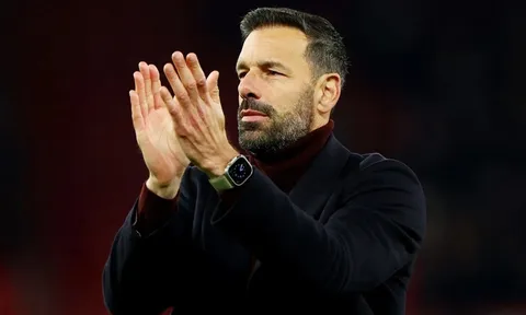 3 HLV Leicester City nên cân nhắc sau khi chia tay Ruud van Nistelrooy