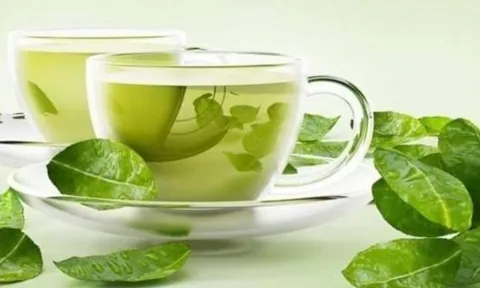 Đừng tưởng trà xanh và nghệ tốt cho sức khỏe: Dùng sai cách dễ hỏng gan, rước họa vào thân!