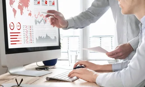 Top ngành học “khát” nhân lực, lương trên 50 triệu/tháng đang “dẫn đầu” Việt Nam: Ai đang học thật đáng chúc mừng
