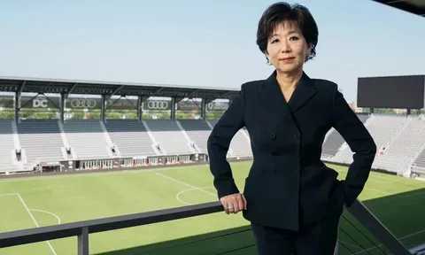 Michele Kang – nữ tỷ phú gốc Hàn không biết Messi là ai, giờ gánh vận mệnh Lyon