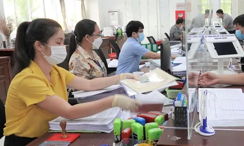 Tin vui, từ 15/8/2025: Hai nhóm cán bộ, công chức được nhận thêm 5 triệu đồng/tháng, đó là ai?