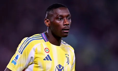 PSG lắc đầu với đề xuất mới, Juventus vẫn chưa giữ chân được Kolo Muani