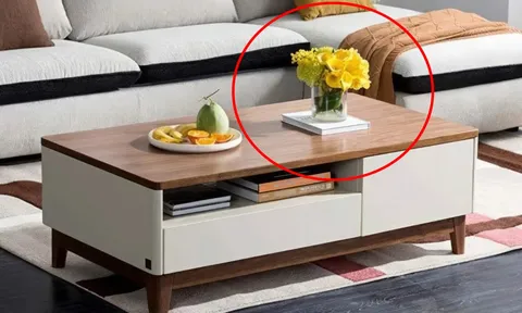 Bàn uống nước có 3 vật này, gia chủ quanh năm khó khăn, làm mãi không giàu