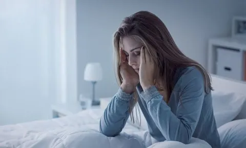Mẹo hay đơn giản trị mất ngủ với gừng và đá viên