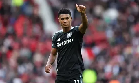 Thương vụ MU - Ollie Watkins bị chuyên gia phản đối kịch liệt