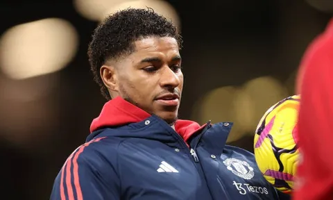 Động thái bất ngờ vừa mở toang cánh cửa cho Rashford đến Barca