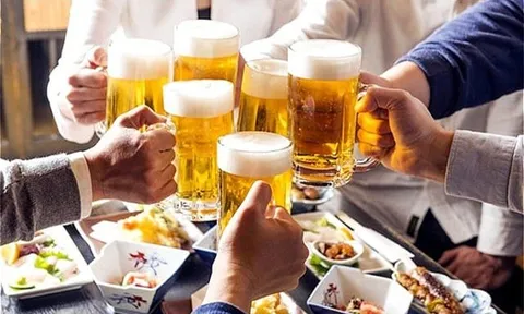 5 loại nước gây hại sức khỏe: Nếu không muốn suy thận không nên uống nhiều
