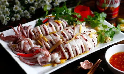 Cách hấp mực không tanh, giòn sần sật ăn là nhớ không quên