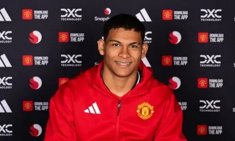 CHÍNH THỨC! Man Utd công bố thương vụ Diego Leon