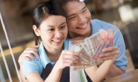 4 lợi ích khi để vợ quản lý tài chính, các ông chồng ai cũng nên biết