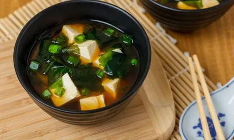 Học ngay người Nhật 3 thói quen giúp thải độc gan nhanh chóng