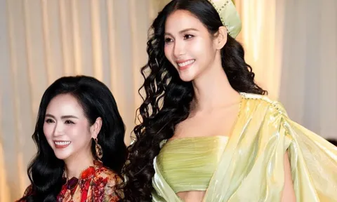 Hoàng Thùy chiếm spotlight với cú xoay váy đỉnh cao trong show diễn của NTK Thanh Hương Bùi