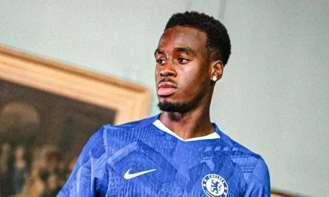 Jamie Gittens, tân binh Chelsea mang DNA bóng đường phố