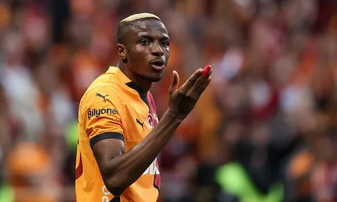 NÓNG: Man Utd bị gạt khỏi cuộc đua chiêu mộ Osimhen