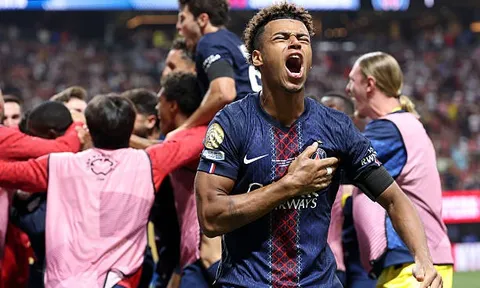 Trên đỉnh là PSG, Real giờ là kẻ thách thức