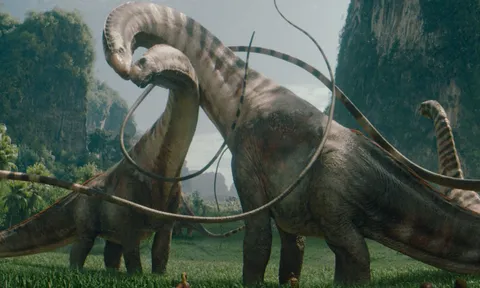 “Thế Giới Khủng Long: Tái Sinh”: Hồi sinh thương hiệu khủng long của Jurassic