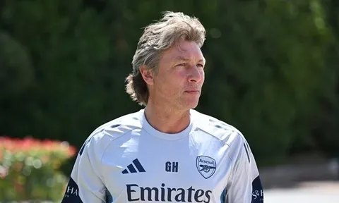 CHÍNH THỨC: Gabriel Heinze gia nhập ban huấn luyện của Arsenal