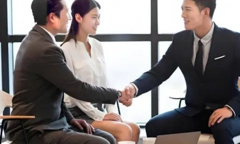 Bị từ chối khi mời ai đó đi ăn tối? Đây là cách ứng xử thông minh của người có EQ cao!
