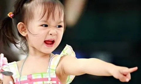 Không cãi lời nhưng ỷ lại” – Kiểu bất hiếu âm thầm khiến cha mẹ tổn thương nhất