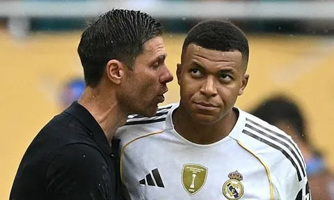 "Cú tát" từ PSG phơi bày công cuộc tái thiết của Real Madrid