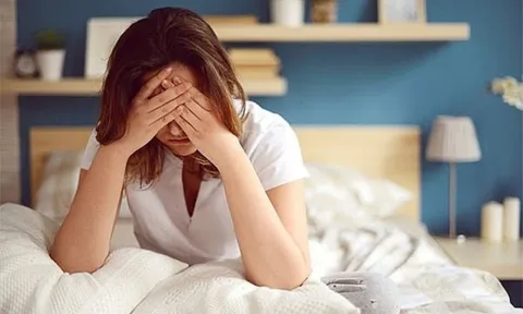 Mỗi ngày không ngủ đủ 6 tiếng có thể gây ra 5 tác hại này đối với cơ thể