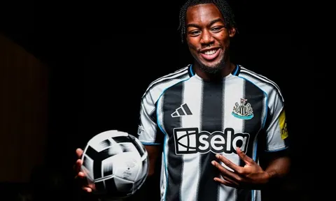 Man Utd kiếm được bao nhiêu tiền từ vụ Elanga đến Newcastle?