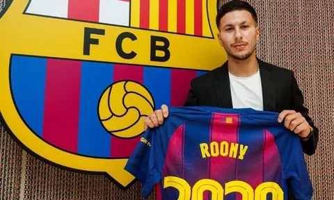 CHÍNH THỨC: Barcelona hoàn tất chiêu mộ 'viên ngọc Thụy Điển' với giá hời